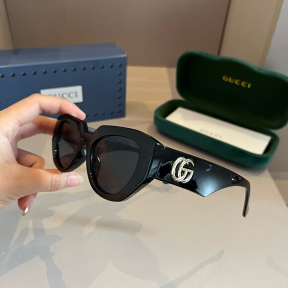 Gucci Women\'s Designer Sunglasses